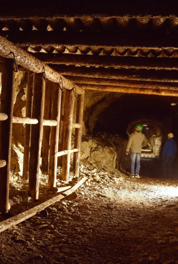 Podziemne korytarze Riese